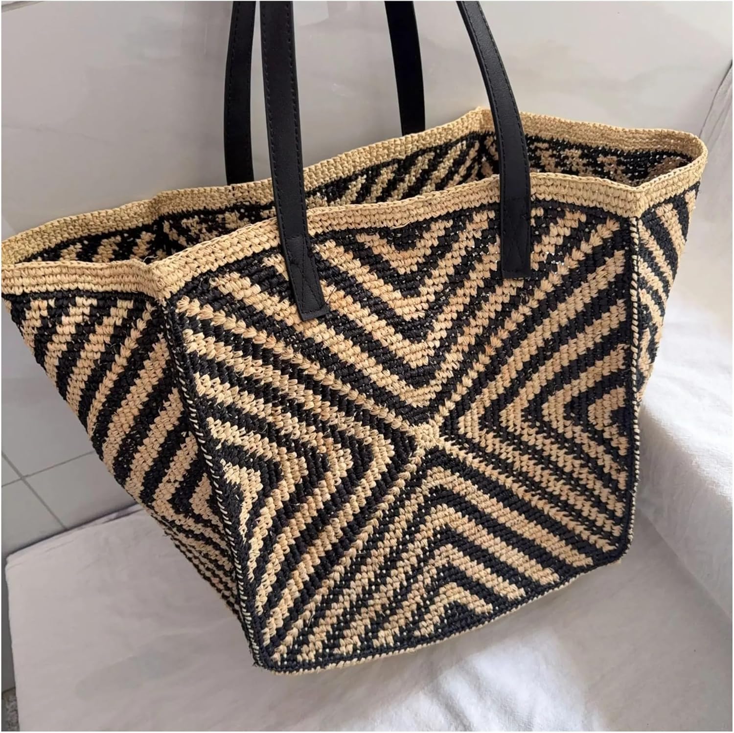 EPANO Trendy Women Woven Shoulder Bag Summer Hollow Out Straw Hand-held Bags Tote Bag Large Capacity Beach Vacation Shopping Bags - Image 3